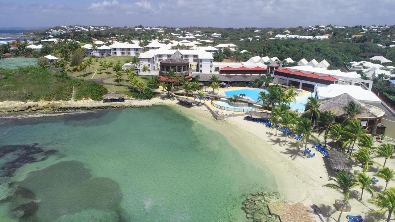Tres Bel Appartement Avec Vue Mer, Acces Direct A La Plage Et Piscine Surveillee 생프랑수아 외부 사진